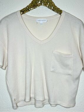 Sage + Stone Cream Waffle V-Neck Pocket Tee M